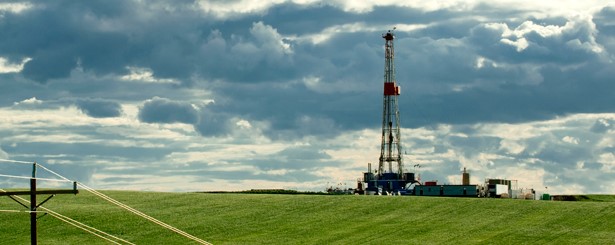 bakken-oil-rig-north-dakota-continental-resources
