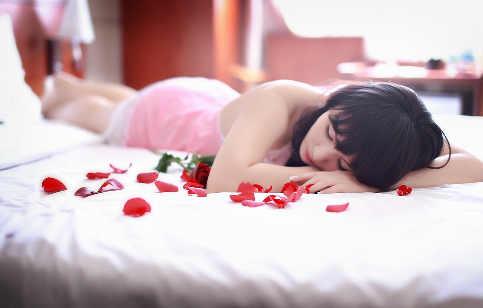 Feminine bed girl woman roses