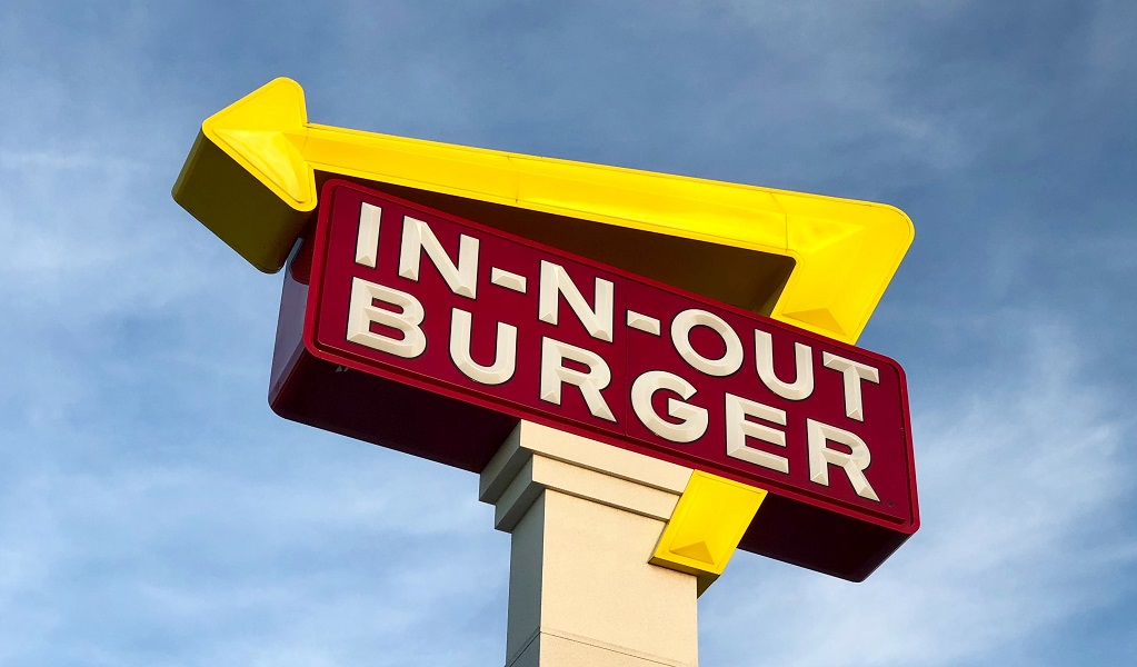 In n out burger sign Original Photo by Andrew Weibert on Unsplash