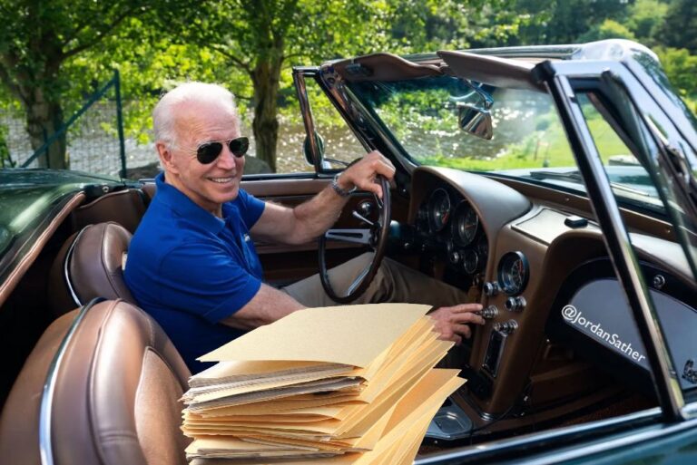 Joe Biden car full of files douments classified